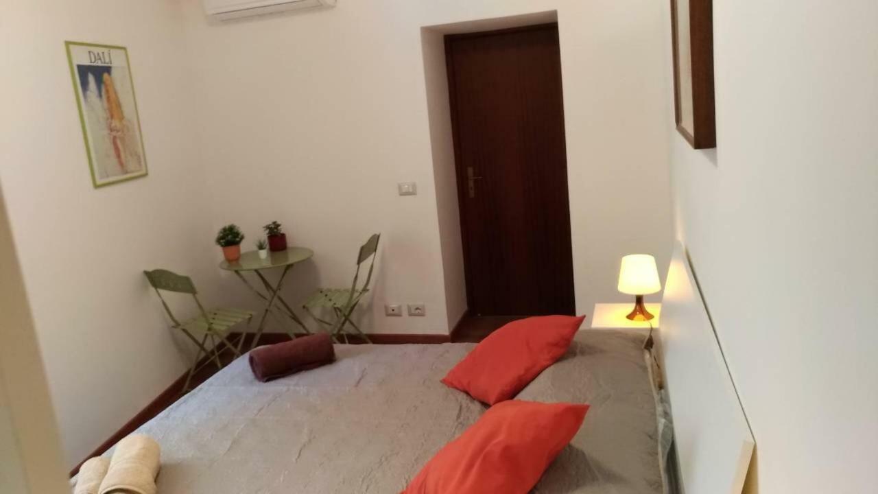 Appartement A Casa Di Lori à Catane Extérieur photo